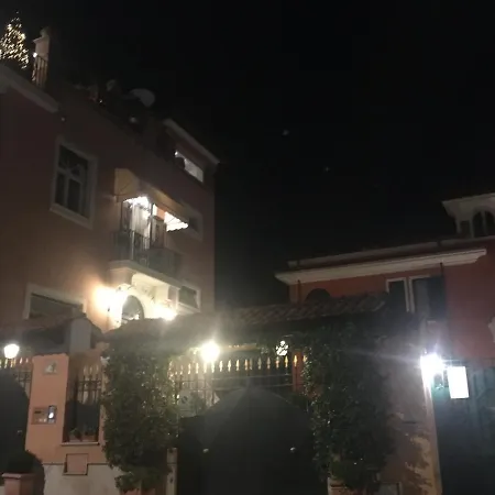 维利诺玛格利塔住宿加早餐旅馆 住宿加早餐酒店 *